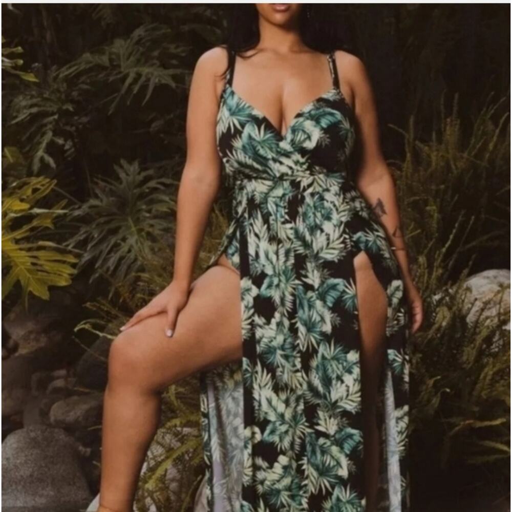 Plus Size 3X Green Tropical Print Built In Bottoms One Piece Long Split Maxi